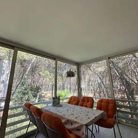 Lägenhet Spacious Flat In Seaside