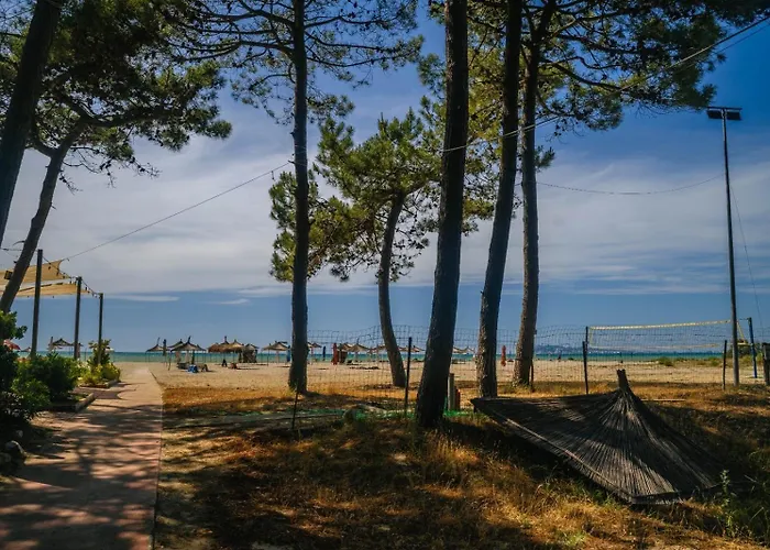 Spacious Flat In Seaside Golem (Tirana)